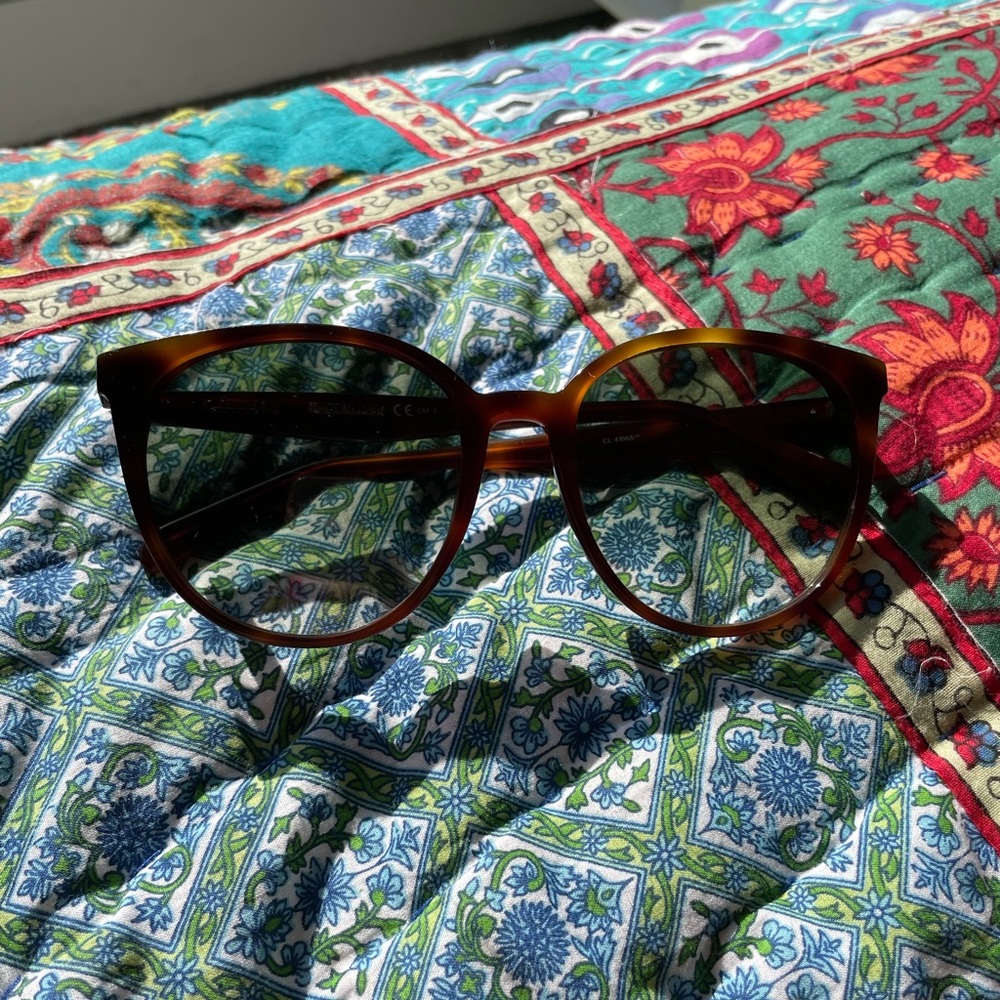 CELINE sunnies. Classic Parisienne chic